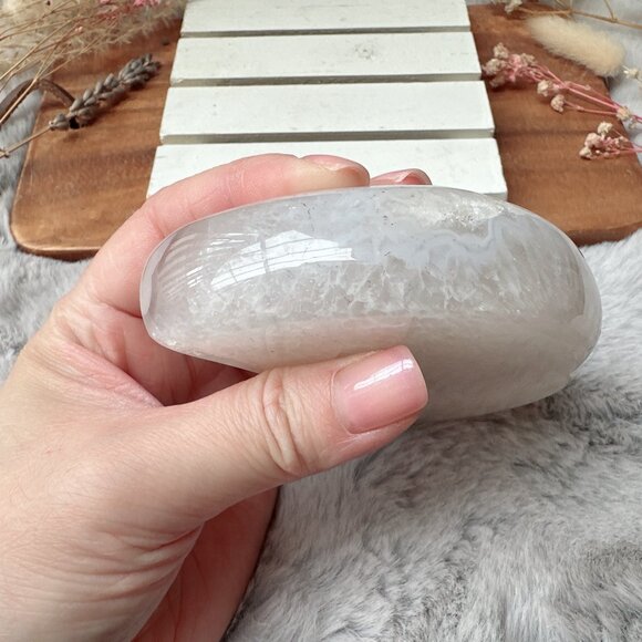 Gorgeous Agate with Druzy Moon Carving - Picture 4 of 7